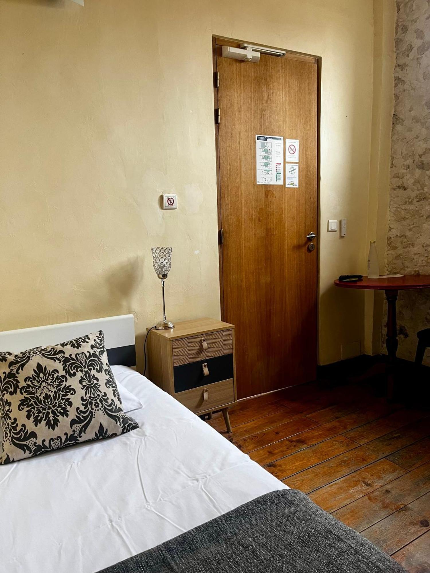 Hotel De La Paix La Rochelle  Buitenkant foto